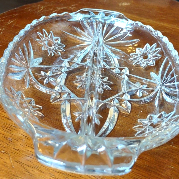 Vintage Anchor Hocking Divided Dish - Picture 3 of 3